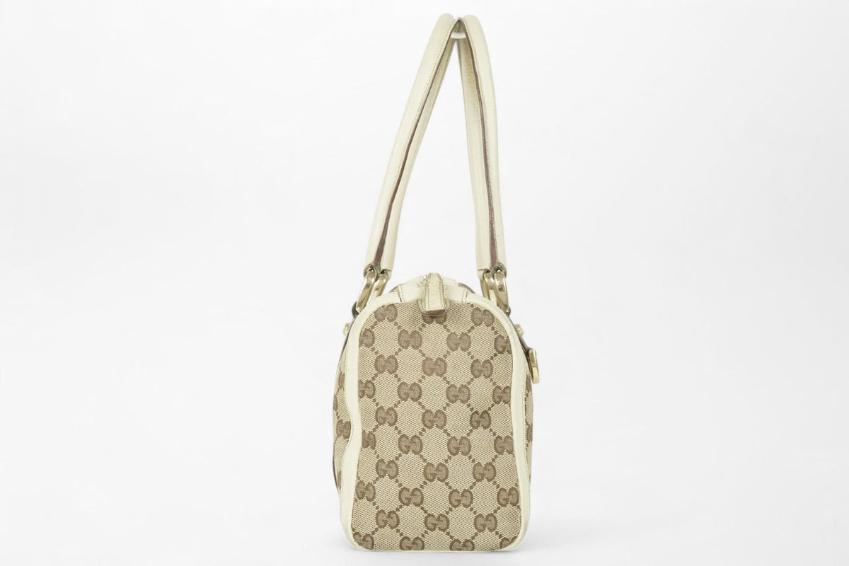 Bolsa Boston Gucci Abbey com argola em D