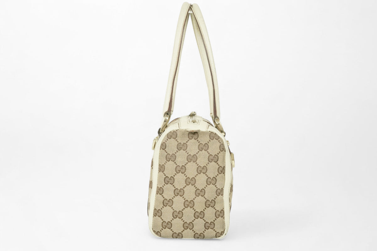 Bolsa Boston Gucci Abbey com argola em D